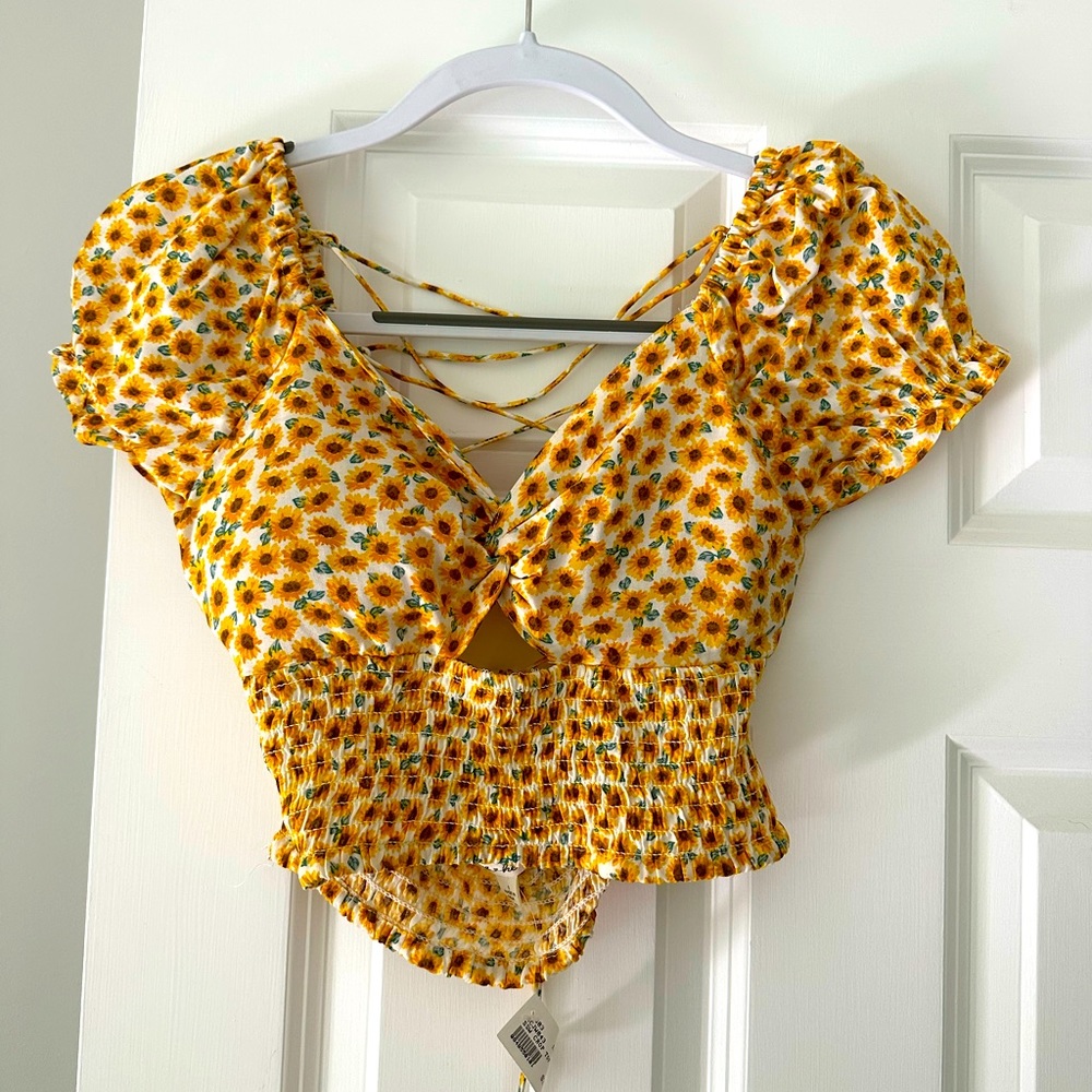 Derek Heart sunflower crop top.